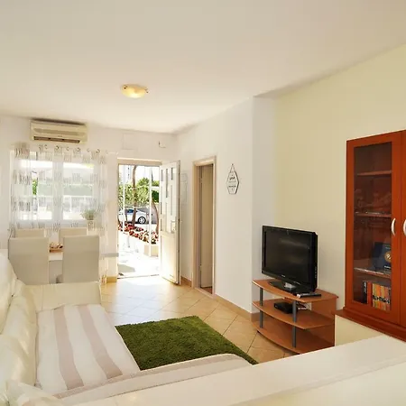 Apartment Babic *